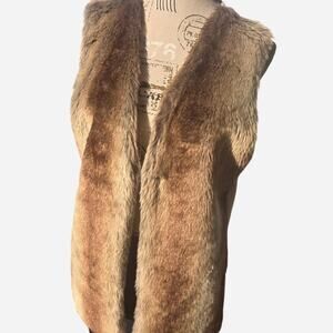 Liz claiborne cream fur vest